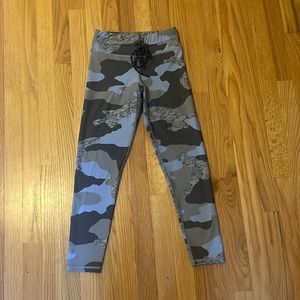 Aerie Chill Play Move Leggings